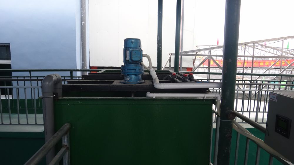 某某電(dian)鍍(du)園(yuan)區廢(fei)水